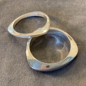 Gorgeous Pair of Solid Sterling Silver Bangle Bracelets